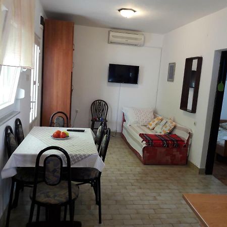 Apartmani Dokoza Vir Kültér fotó