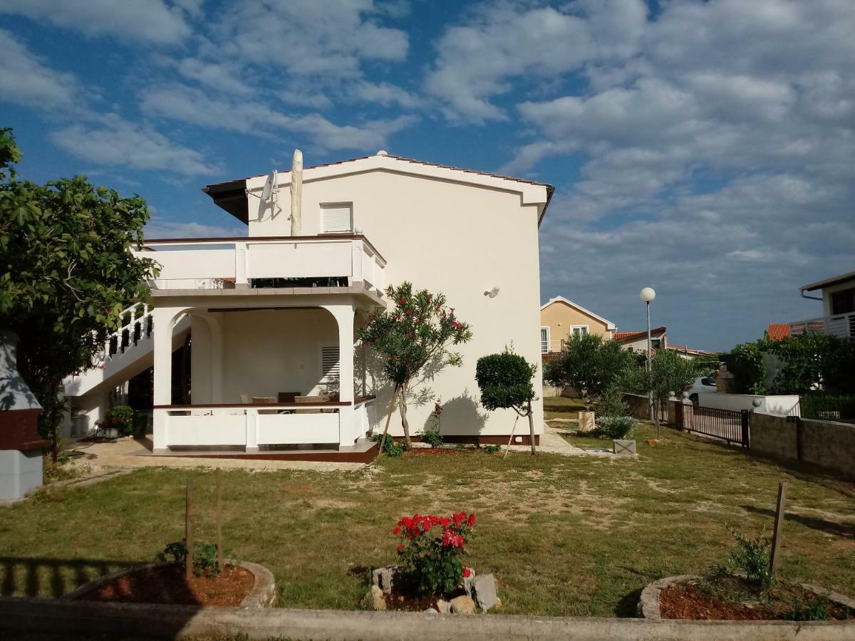 Apartmani Dokoza Vir Kültér fotó