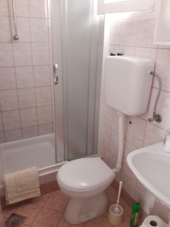 Apartmani Dokoza Vir Kültér fotó