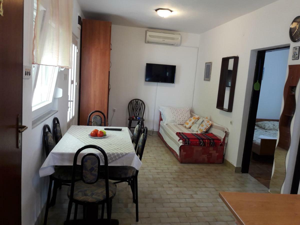 Apartmani Dokoza Vir Kültér fotó