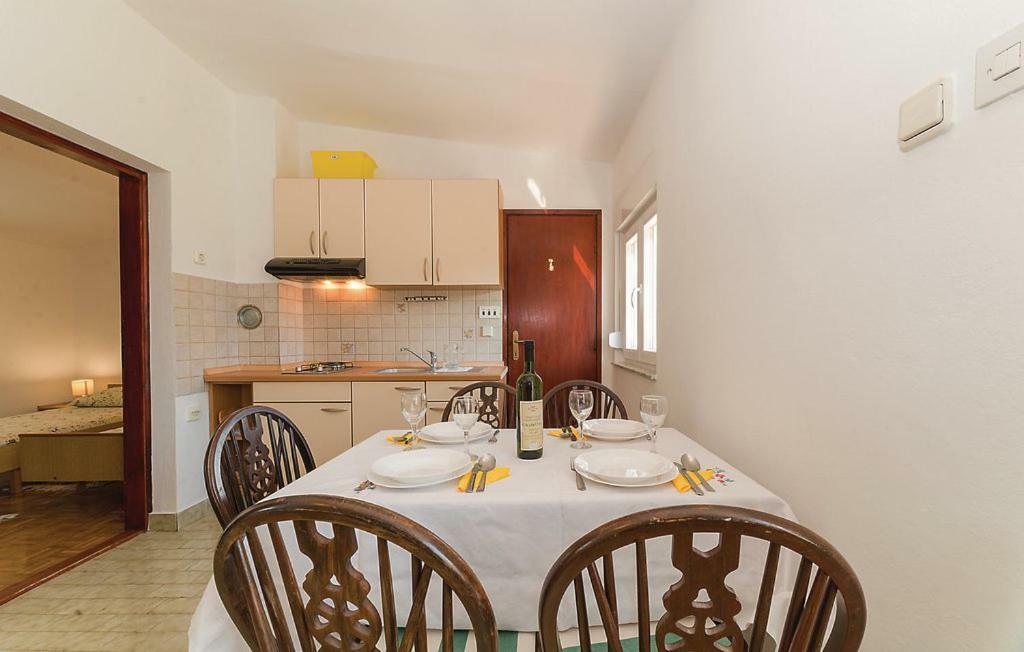 Apartmani Dokoza Vir Kültér fotó